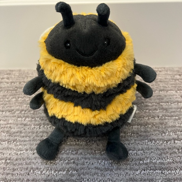 Jellycat Other - Jellycat Albee Bee, new with tags